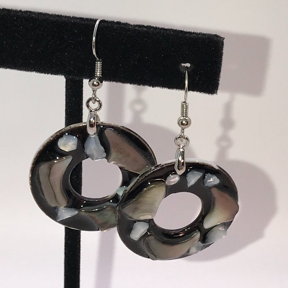 Black Lip Pearl And Resin Doughnut Dangle Earrings